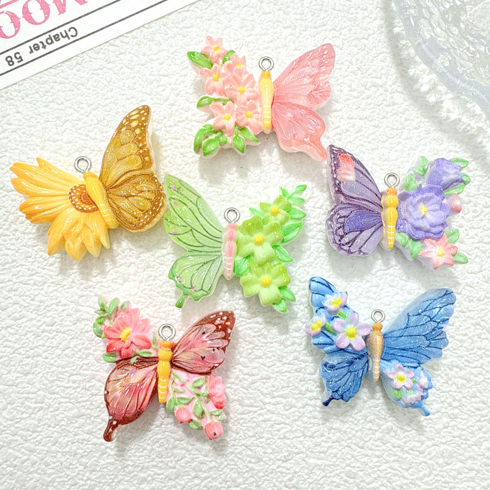 Butterfly Pendant Necklace - 10 pièces nouvelle fleur papillon résine