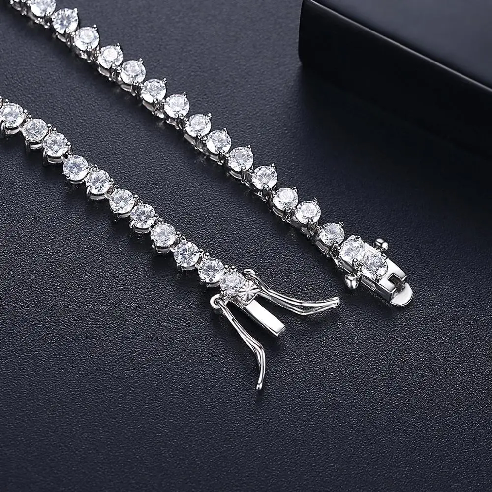Collier de tennis glacé pour f - Crystal Choker Necklace avis et prix