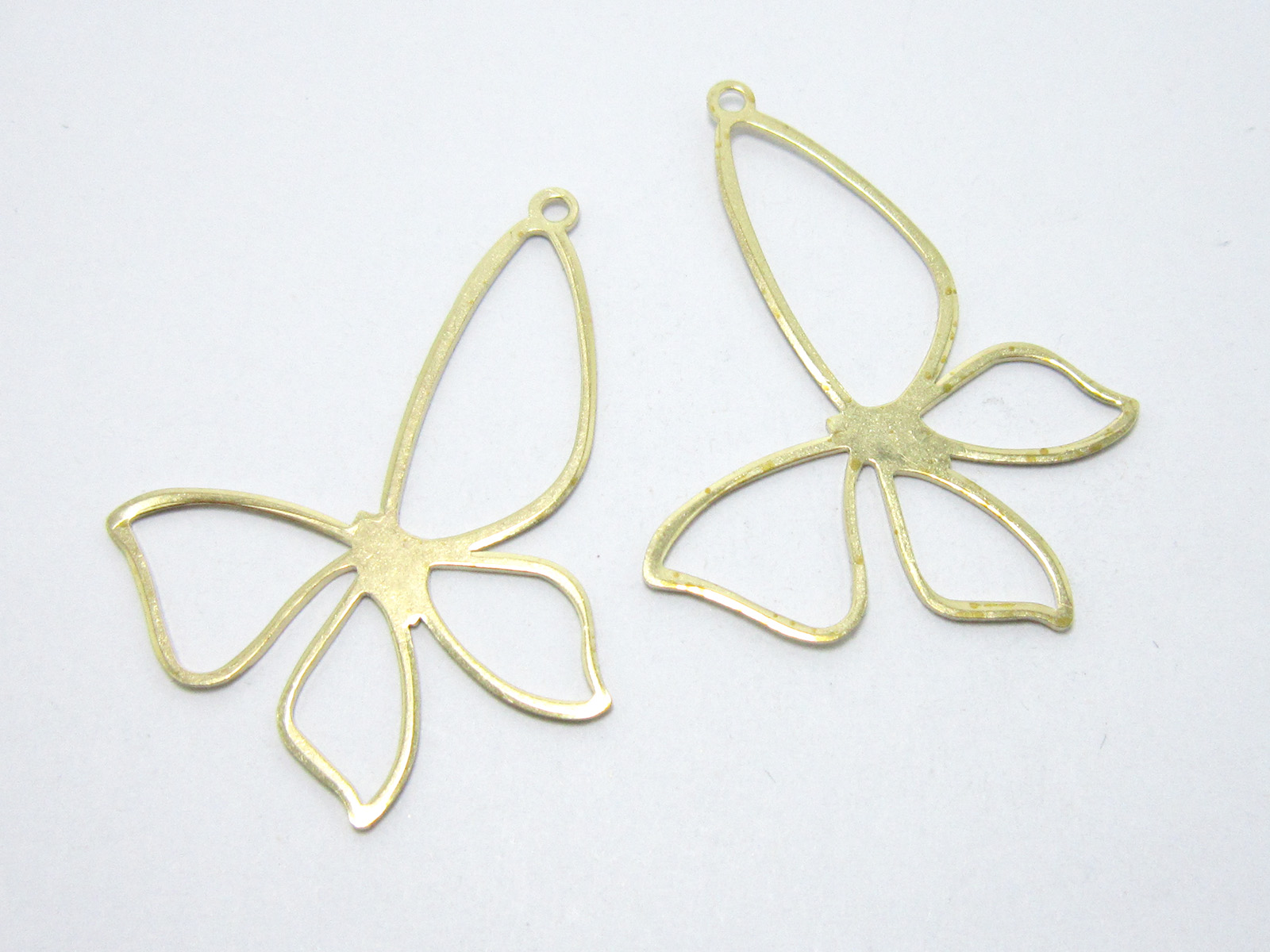 20 breloques papillon pour bou - Butterfly Pendant Necklace avis et prix