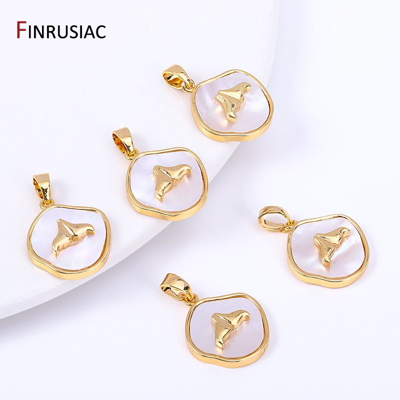 Breloques en laiton plaqué or  - Butterfly Pendant Necklace avis et prix