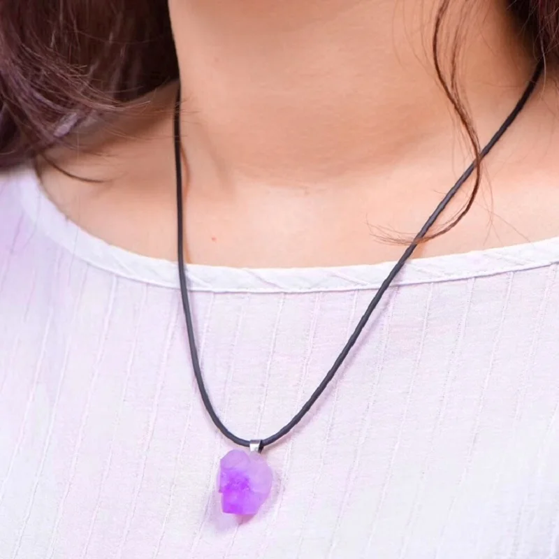 Collier de fleurs d'améthystes - Crystal Choker Necklace avis et prix